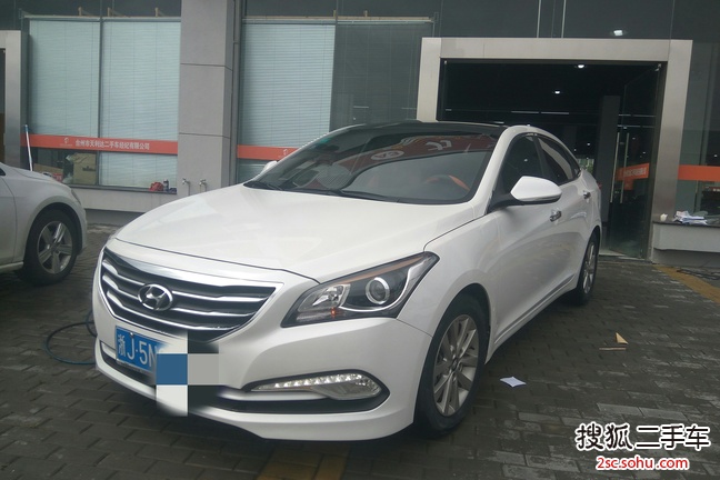 现代名图2014款1.8L 自动智能型