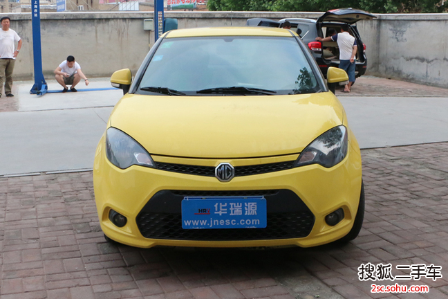 MG32013款1.5L 自动精英版