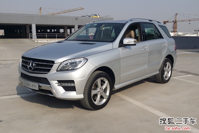 奔驰M级2012款ML300 4MATIC