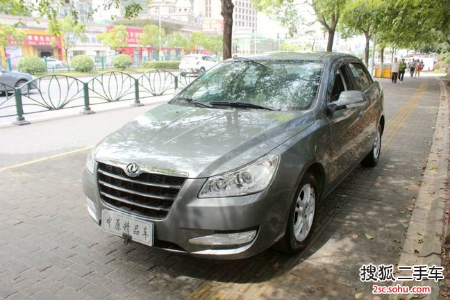 东风风神S302011款1.6L 自动 尊雅型