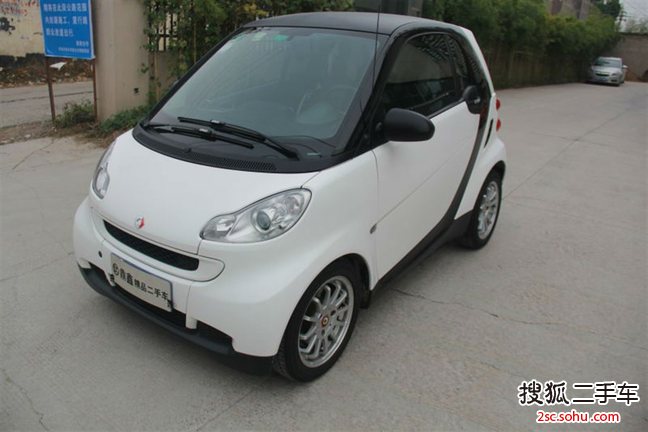 smartfortwo2011款1.0L MHD 硬顶标准版