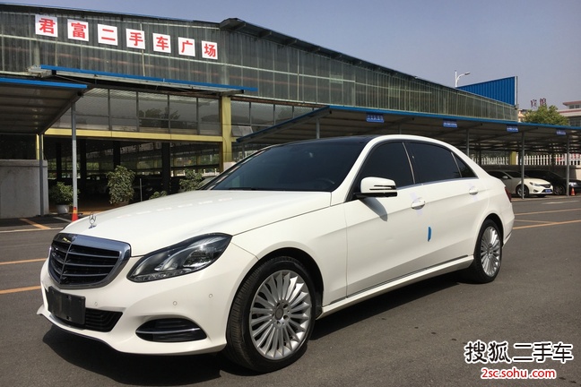 奔驰E级2015款E260L