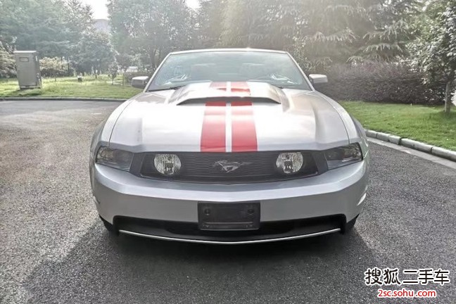 福特Mustang2012款5.0L GT自动标准型