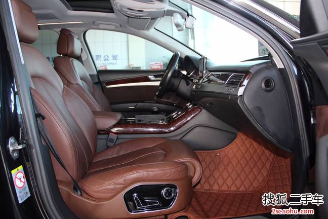 µA8L20113.0TFSI high quattro 