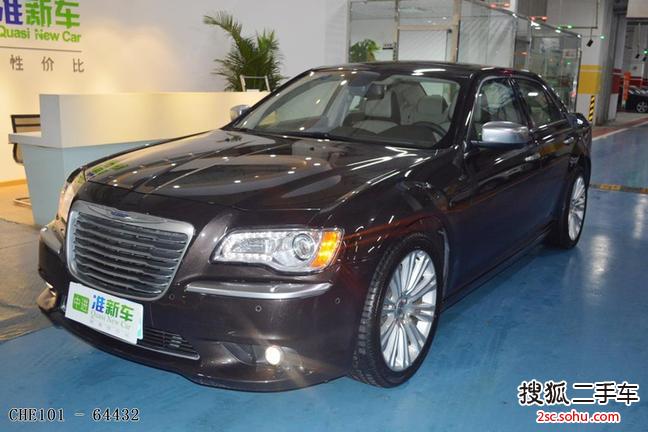 克莱斯勒3002013款300C 3.6L 尊崇版