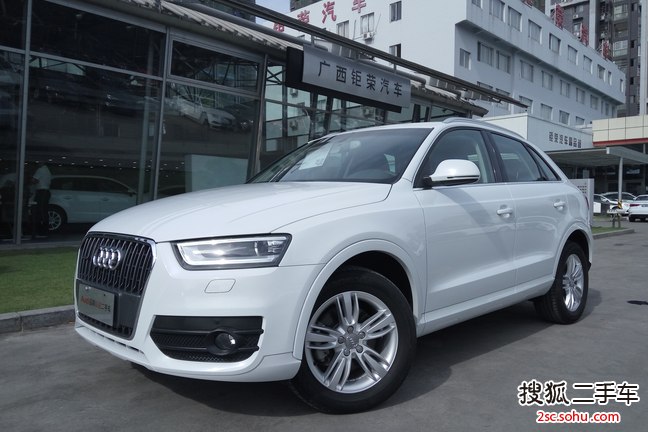 奥迪Q32015款35 TFSI quattro 技术型