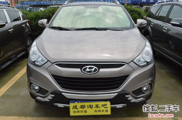 现代ix352012款2.0GLS 手自一体 四驱尊贵版