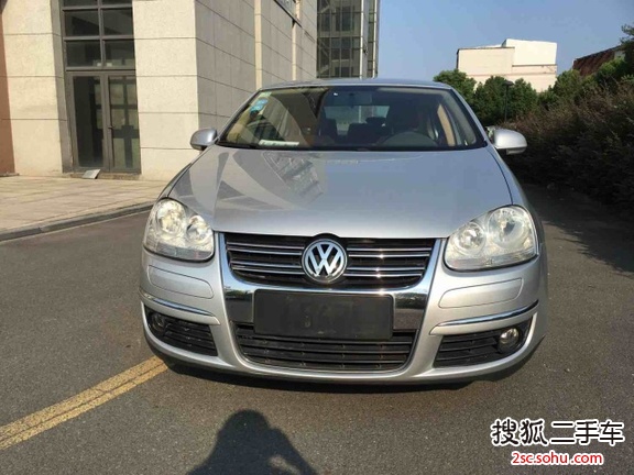 大众速腾2009款1.6L 手动时尚型