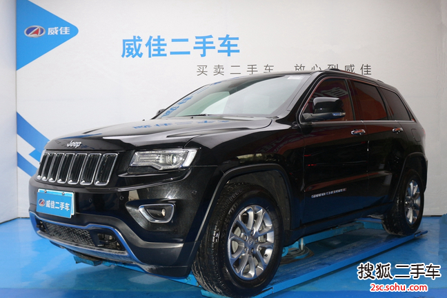 Jeep大切诺基2016款3.0L 精英导航版