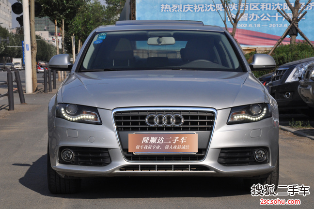 奥迪A4L2010款2.0TFSI 舒适型