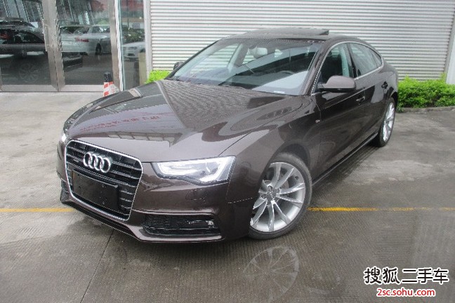 奥迪A5双门2012款2.0T quattro