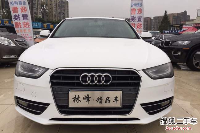 奥迪A4L2015款35 TFSI 自动舒适型