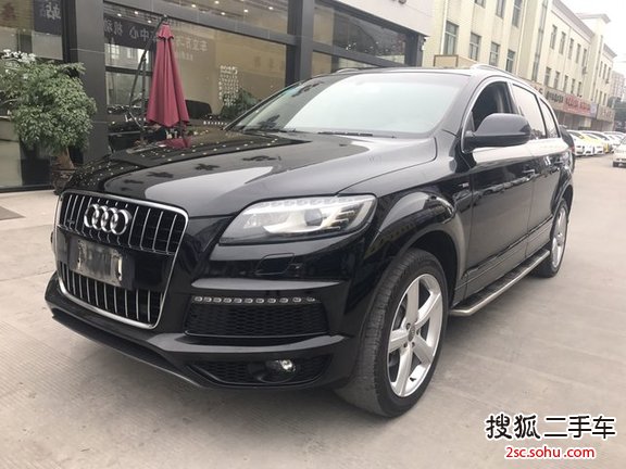 奥迪Q72013款35 TFSI 专享型