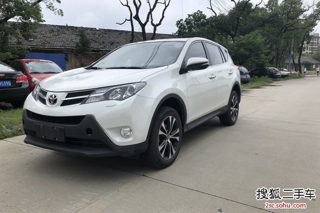 丰田RAV4荣放2015款2.5L 自动四驱豪华版