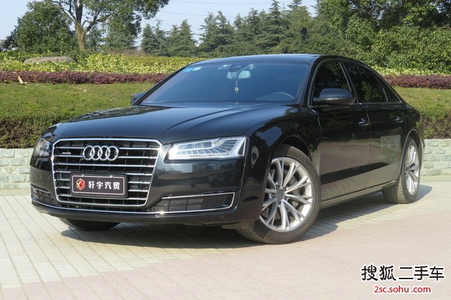 奥迪A8L2014款45 TFSI quattro豪华型