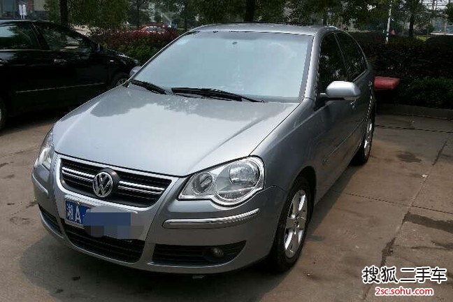 大众Polo2011款1.6L 手自一体 致尚版