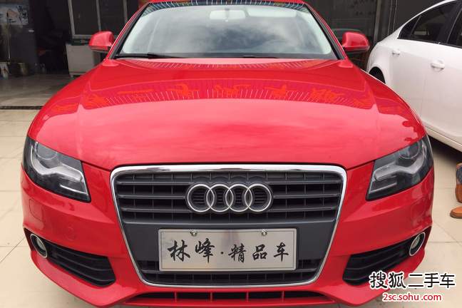 奥迪A4L2011款2.0TFSI 技术型