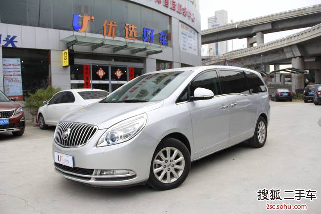 别克GL82011款全新款 3.0L XT 旗舰版