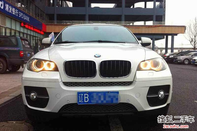 宝马X62012款xDrive35i