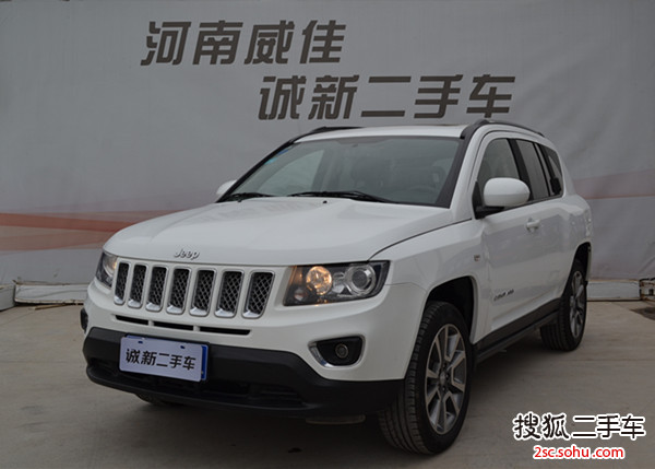 Jeep指南者2013款2.0L 两驱豪华版