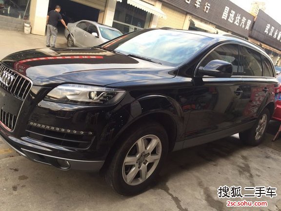 奥迪Q72015款35 TFSI 进取型