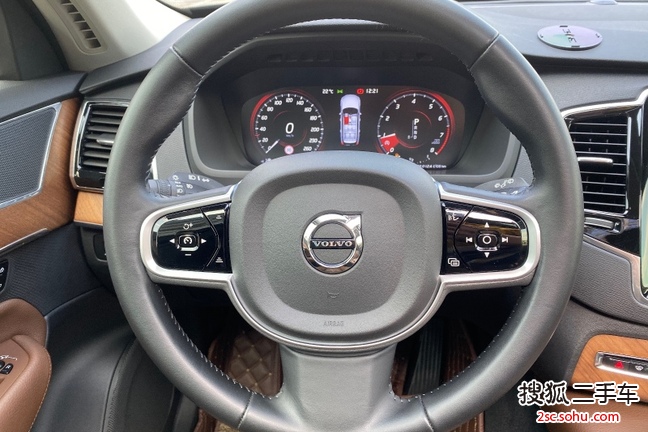 宁波二手沃尔沃XC902020款改款 T6四驱智逸豪华版 7座价格53.8万 