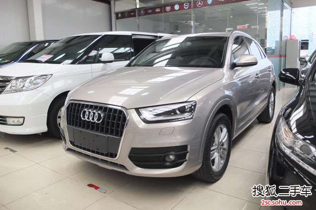 奥迪Q32013款35 TFSI 舒适型