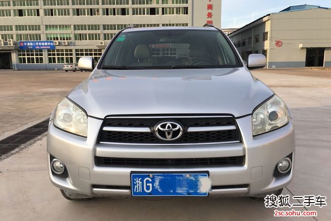 丰田RAV4荣放2010款2.4L 自动豪华升级版