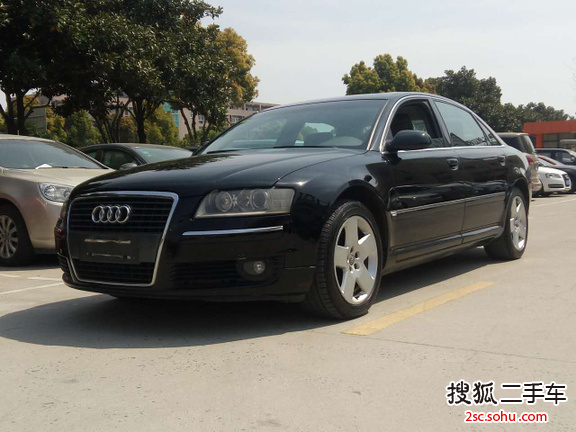 奥迪A8L2005款A8L (加长型) 3.0电喷