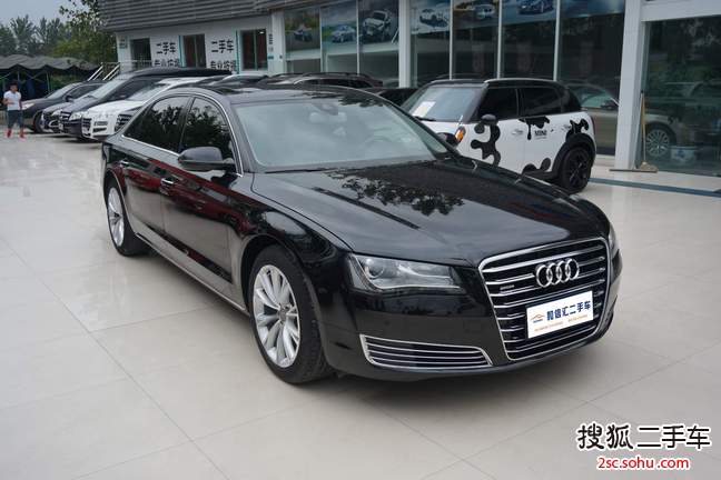 奥迪A8L2013款45 TFSI quattro豪华型