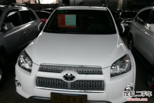 丰田RAV42013款2.0L 自动 特享经典版