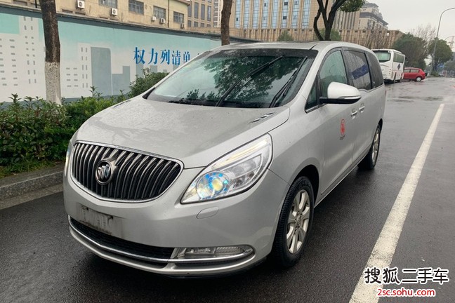 别克GL82014款3.0L XT豪华商务旗舰版