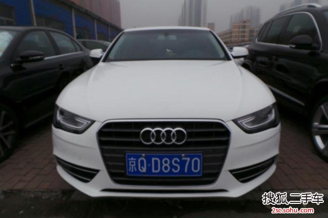 奥迪A4L2013款35 TFSI(2.0T)自动豪华型