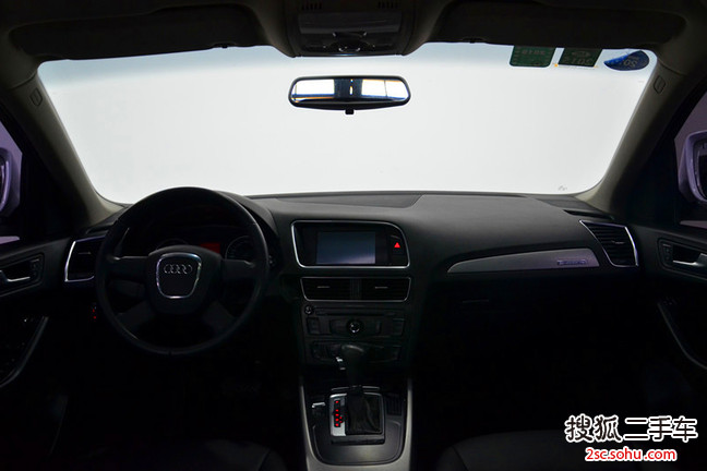 µQ5-һ(µ) Q5 2010 2.0T һ ȡ SUV