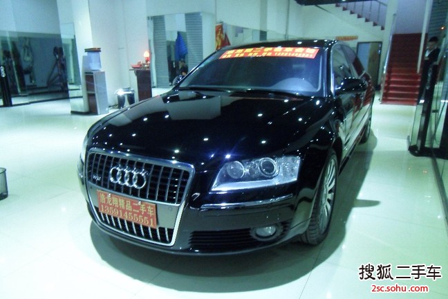 奥迪A8L2005款6.0 LWB Quattro(自动四驱)