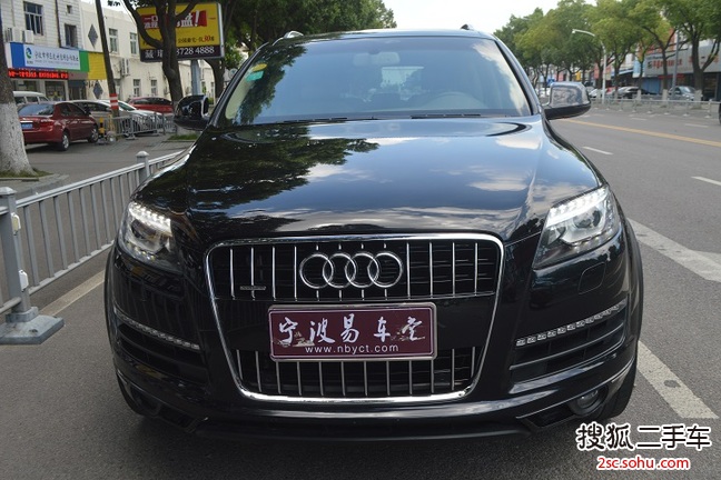 奥迪Q72012款3.0TFSI 专享型