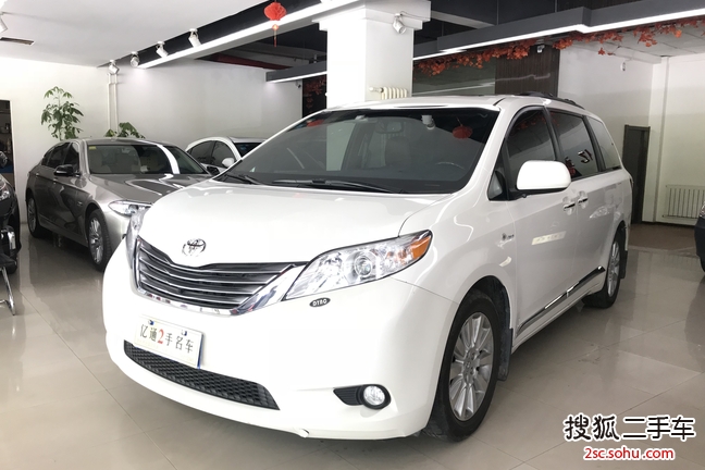 丰田Sienna2017款3.5L 加规版四驱LTD