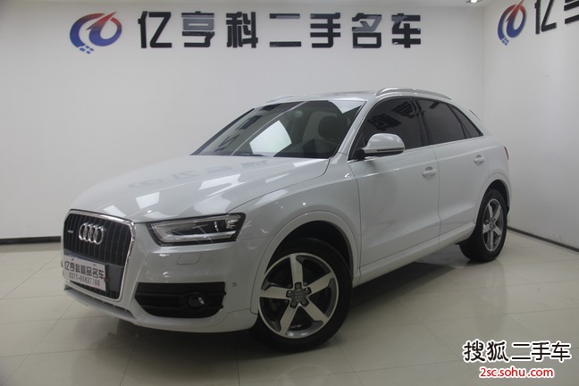 奥迪Q32015款35 TFSI quattro 豪华型