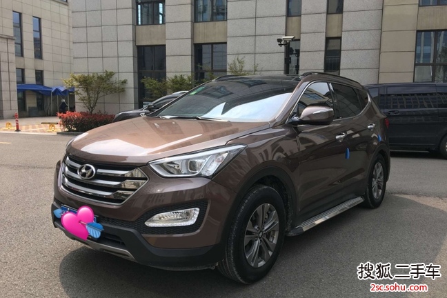 现代胜达2015款2.4L 自动两驱智能型