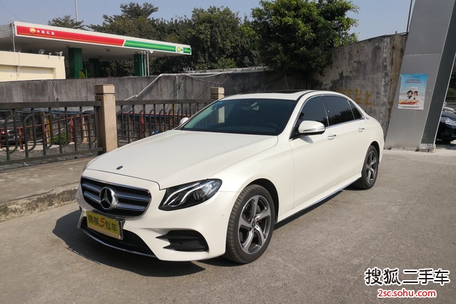 奔驰E级2018款E 200 运动型 4MATIC