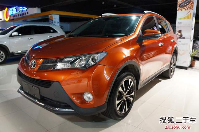 丰田RAV42013款2.5L 自动四驱尊贵版 