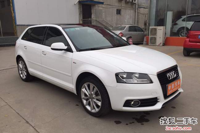 奥迪A3 Sportback2013款30 TFSI 豪华型