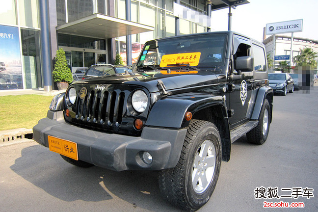 Jeep牧马人两门版2008款3.8L 撒哈拉