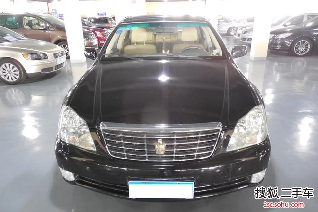 丰田皇冠2009款2.5L Royal特别强化版