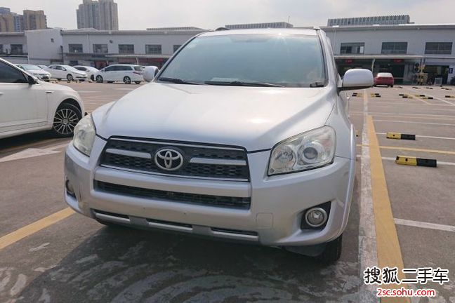 丰田RAV4荣放2009款2.4L 自动豪华导航版