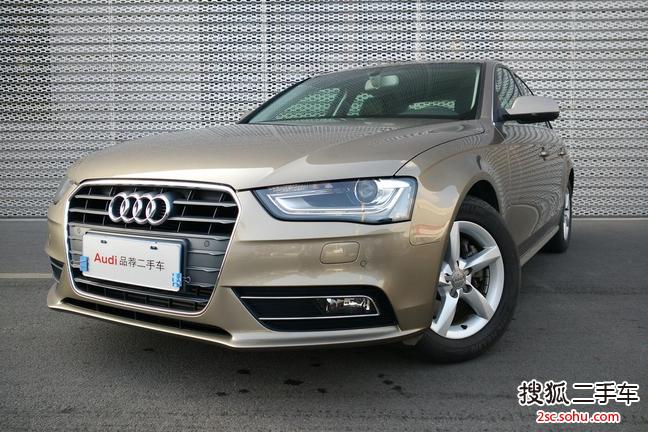 奥迪A4L2013款35 TFSI 自动舒适型