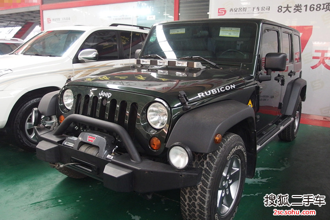 Jeep牧马人四门版2010款3.8L 罗宾汉