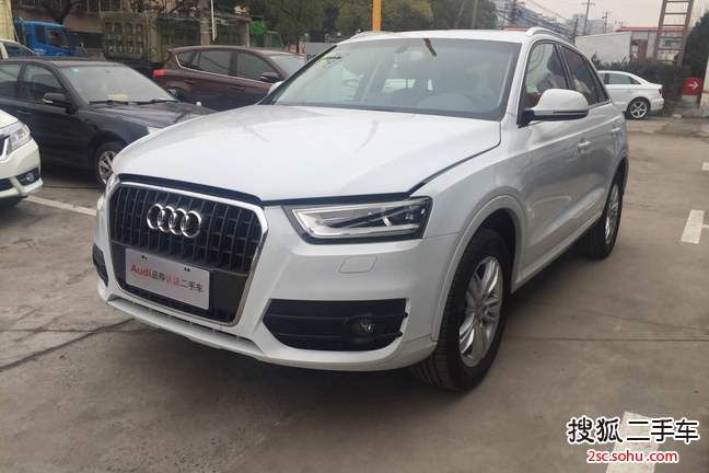 奥迪Q32015款35 TFSI 舒适型