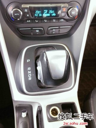 福特翼虎2015款1.5L GTDi 两驱风尚型