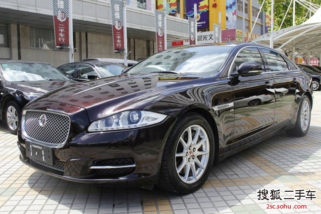 捷豹XJ2015款XJL 3.0 SC 80周年典藏典雅商务版